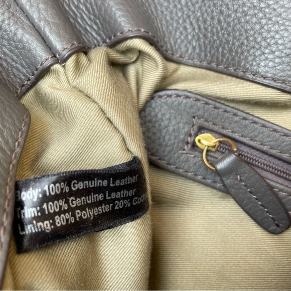 G.I.L.I. Leather Stirrup Hobo Bag with
Fringe in Dk Gray - Picture 12 of 16